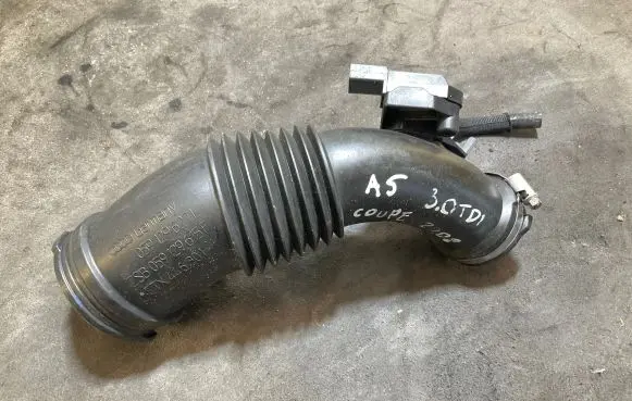 Audi A5 8T 8F Air intake hose/pipe 059129615F 059129627L 0281002760