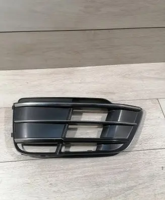 Audi Q5 SQ5 Front bumper lower grill 80A807679H