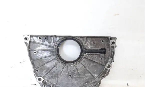 BMW X3 G01 Timing chain cover 8640047