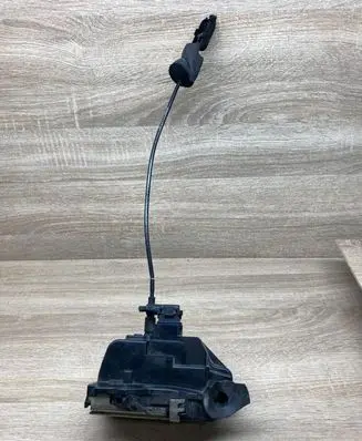 Renault Vel Satis Front door lock 012899 DTN145