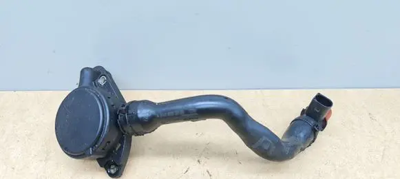 Mercedes-Benz E W211 Breather/breather pipe/hose A6420160381