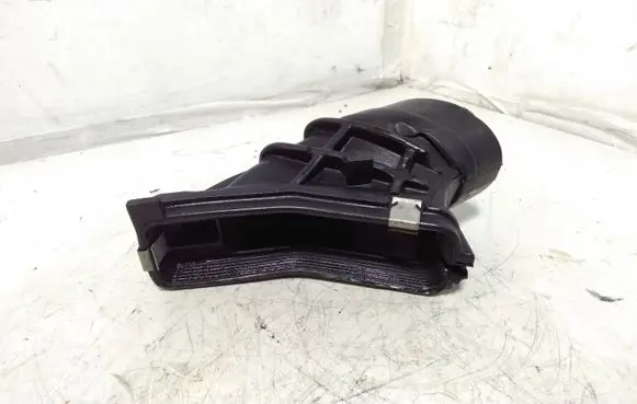 Ford C-MAX II Air intake duct part AV619A675AD