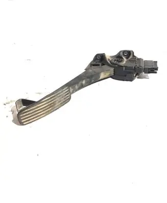 Volvo V70 Accelerator throttle pedal 30715173 6PV00954801 C95YE02