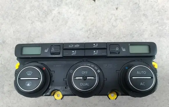 Volkswagen Golf V Climate control/heater control trim 1K0907044DA