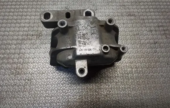 Volkswagen Caddy Engine mount bracket 1K0199262CN