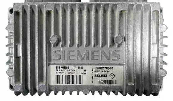 Renault Megane III Engine control unit/module 8200278581
