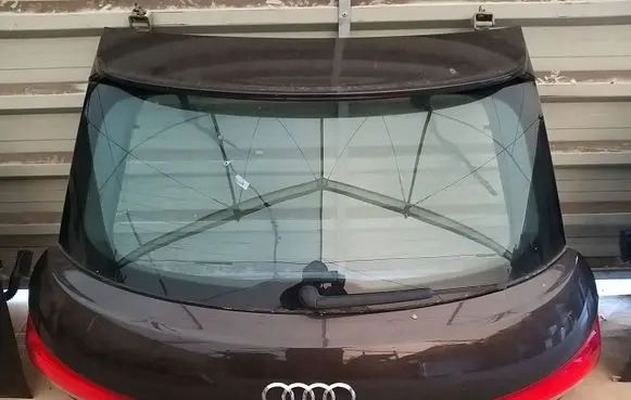 Audi A1 Tailgate/trunk/boot lid 