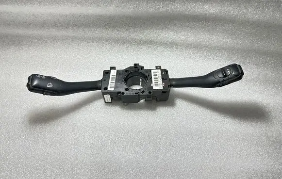 Audi A3 S3 8L Wiper turn signal indicator stalk/switch 8L0953513H 4Bp959503H
