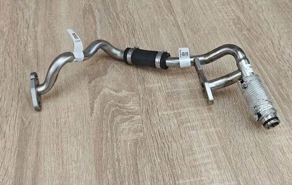BMW 4 G22 G23 G24 G26 Coolant pipe/hose 8586486 8586484