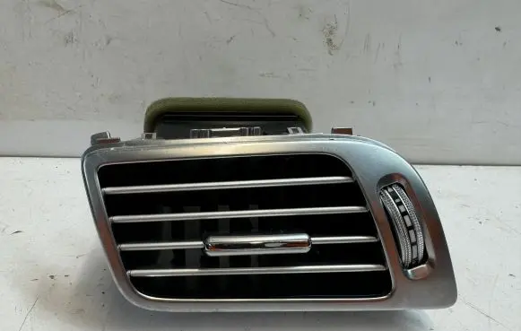 Mercedes-Benz CLS C218 X218 Dashboard side air vent grill/cover trim A2188300954