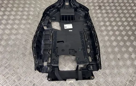 Tesla Model X Seat trim 106812500B