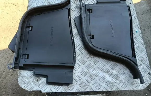 Infiniti G37 Engine compartment bulkhead 64895JL00A 64894JL00A