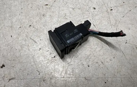 Volkswagen PASSAT B6 Hand parking brake switch 3C0927225C
