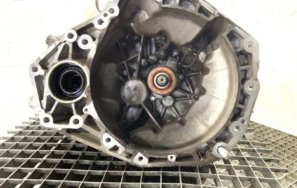 Suzuki SX4 Manual 5 speed gearbox ZL4