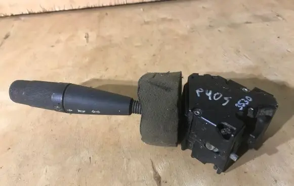 Peugeot 405 Indicator stalk