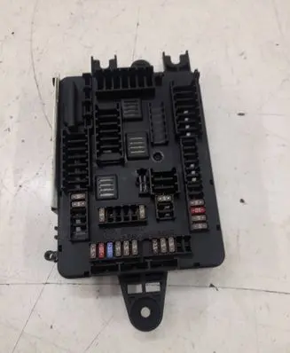 BMW 1 F20 F21 Fuse box set 6114V8 926111002 19110000001