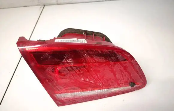 Volkswagen PASSAT B7 Tailgate rear/tail lights 90004890