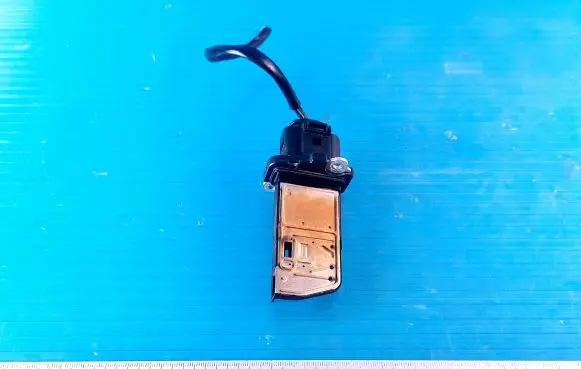 Audi A6 S6 C6 4F Mass air flow meter 059906461K