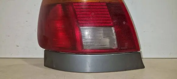 Audi A4 S4 B5 8D Rear/tail lights 8d0945095