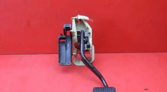 BMW 5 F10 F11 Accelerator throttle pedal 9144253