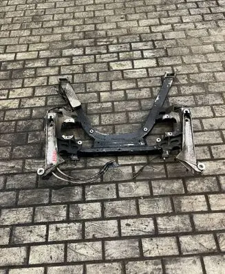 BMW 7 E65 E66 Front subframe 6752293 F5920