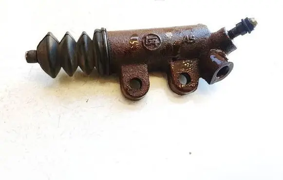 Toyota Auris 150 Clutch master cylinder 