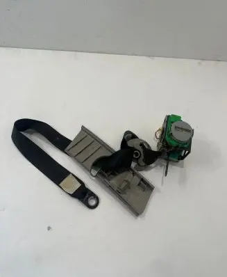 Volvo V70 Front seatbelt 502YE211MH 6998909 306223610225