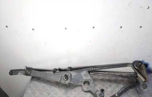Lexus RX 450H Front wiper linkage 