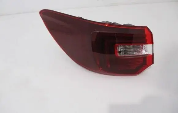 Opel Grandland X Rear/tail lights YP00098380