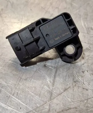 Opel Insignia A Air pressure sensor 0281006076 2204113B04