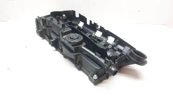 BMW 3 F30 F35 F31 Rocker cam cover 8581798 11128581798