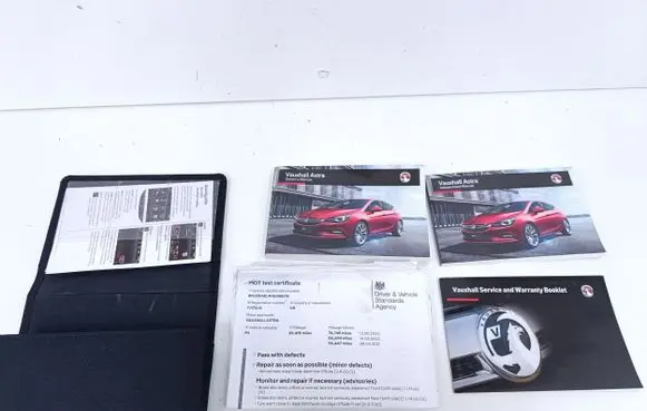Opel Astra K Owners service history hand book 
