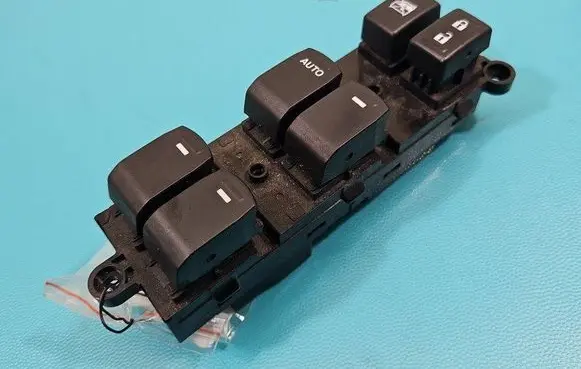 Electric window control switch