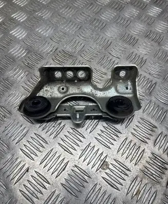 Toyota RAV 4 (XA50) Battery bracket 