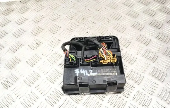 Volkswagen PASSAT B6 Comfort/convenience module S0455 H038 3C0959433K