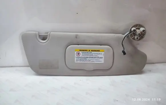 Chrysler Grand Voyager V Sun visor