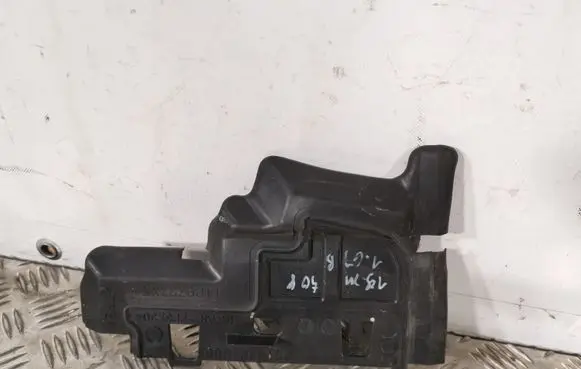 Peugeot 508 Other engine bay part 9816991880