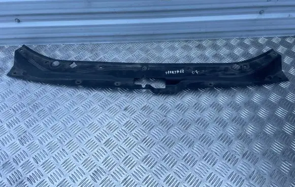 KIA Sportage Wiper trim 863611F000