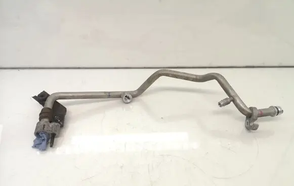 Lexus IS 220D-250-350 Air conditioning (A/C) pipe/hose