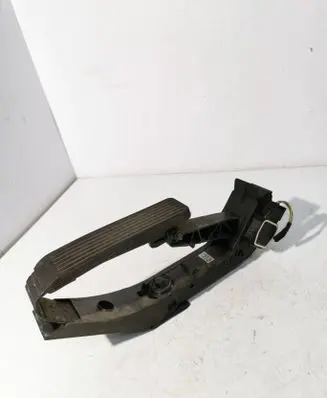 Mercedes-Benz S W221 Accelerator throttle pedal A2203000104