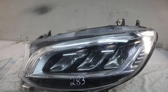 Mercedes-Benz Sprinter W907 W910 Headlight/headlamp A9109065000 90139118AA 20180322L