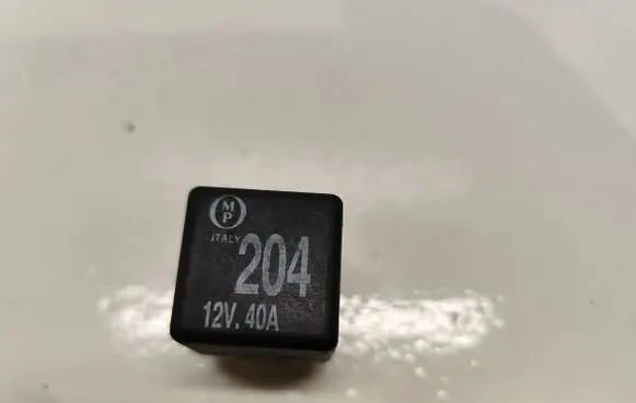 Audi A4 S4 B7 8E 8H Other relay 431951253