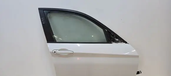 BMW 1 F20 F21 Front door 