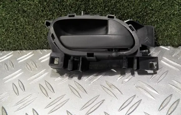 Toyota Proace Front door interior handle 303965 96555514XT