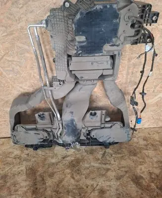 Renault Zoe Interior heater climate box assembly BZ67049 Z3935
