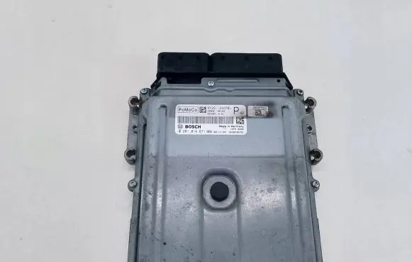 Jaguar XF X250 Engine control unit/module ECU