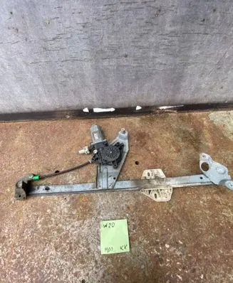 Renault Espace III Front door window regulator with motor 0130821630