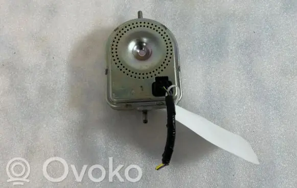 Ford Kuga III Horn signal LJ6T19N217AC