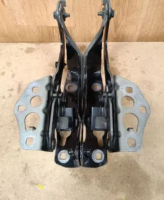 Mercedes-Benz GLC C253 Engine bonnet/hood hinges A2538800128 A2538800228