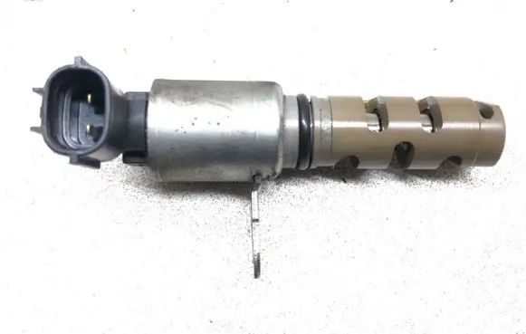 Mitsubishi Outlander Camshaft position sensor 